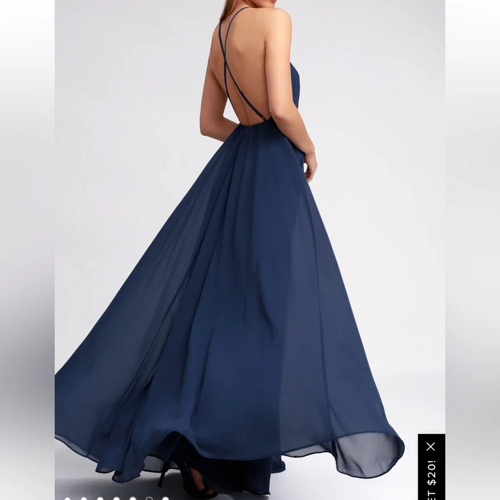 Lulu’s Maxi - Picture 3 of 4